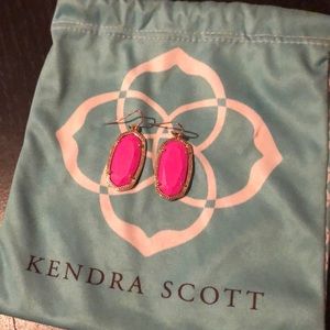 Kendra Scott drop earrings